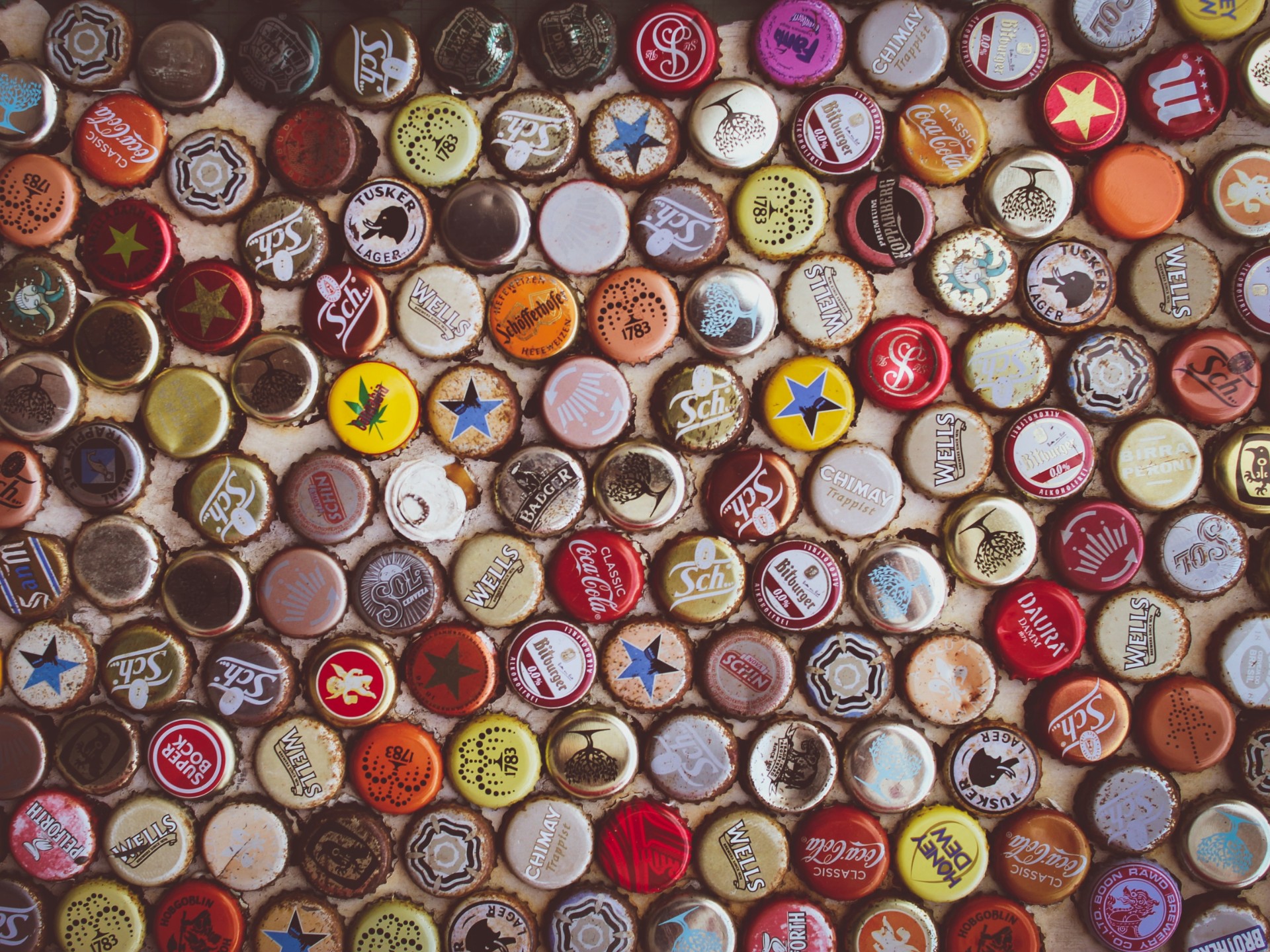 bottle-cap-brands-3-.jpg