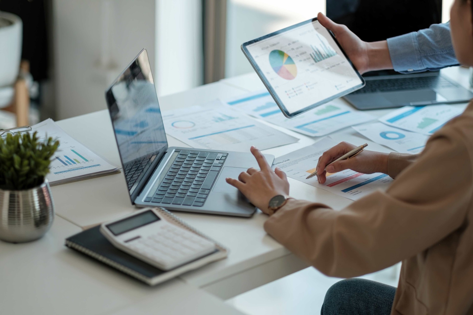 How Fractional General Counsel Can Empower Startups and Growing Businesses Proactive Risk Management thumbnail